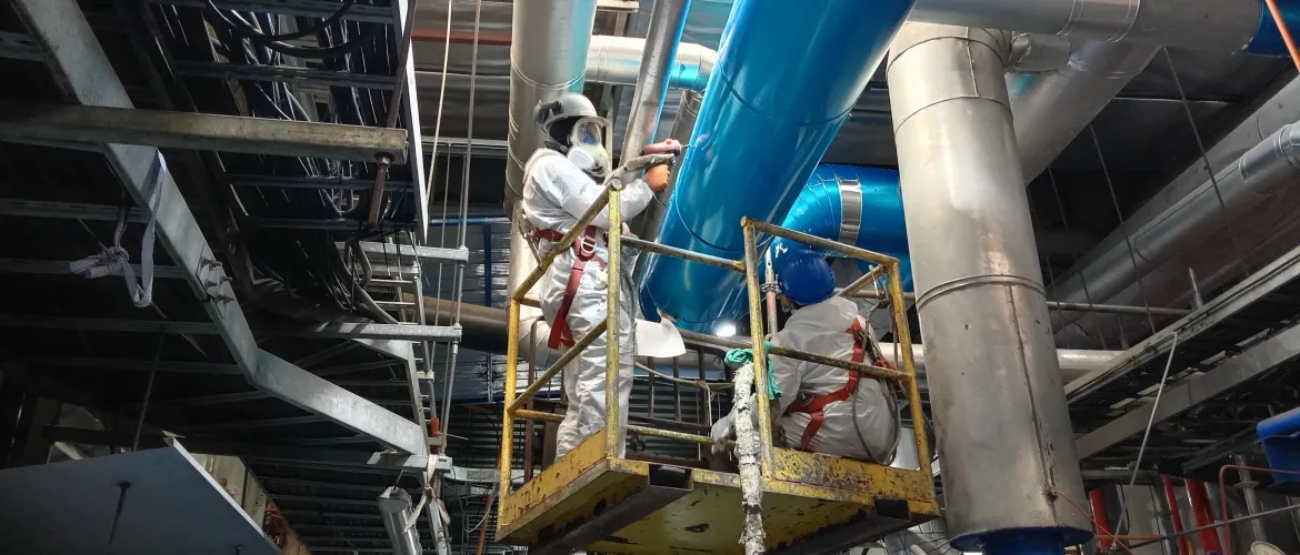 Inyección de Línea de Amoniaco / Poliuretano Inyectado
