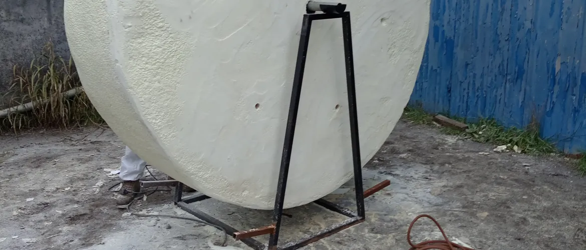 Construcción de Boya Oceanográfica con Poliuretano Inyectado