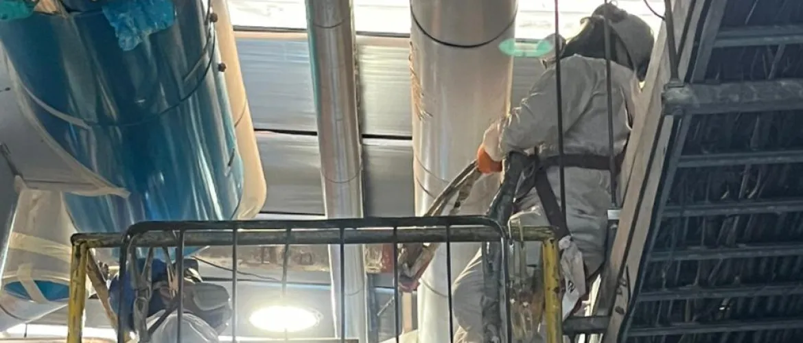 Inyección de Línea de Amoniaco / Poliuretano Inyectado