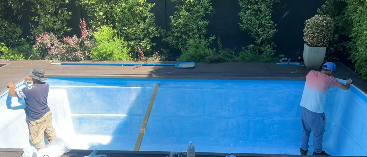 Reparación de piscina de fibra de vidrio con Poliurea Fría