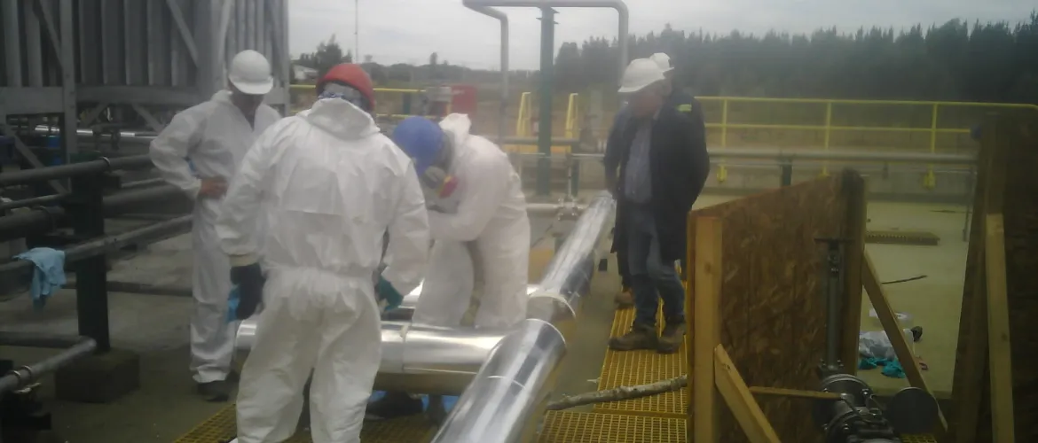 Inyección de Poliuretano Linea de Gas GNL Planta Pemuco ENAP
